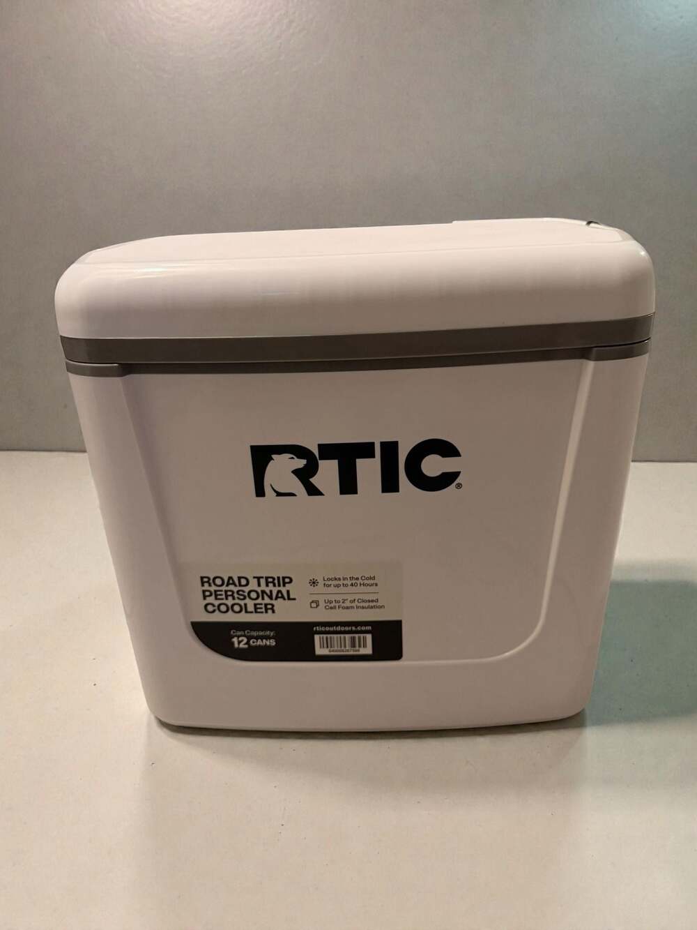 RTIC Road Trip Personal Cooler 12 Can Capacity